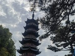 -龙华寺