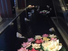 -八府香鸭·啫啫煲(华山路店)