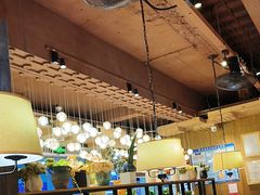 -领鲜活海鲜榴莲自助火锅(东门店)