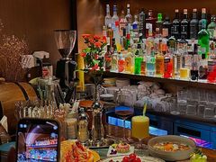 -Mogul Eatery·大亨餐酒馆