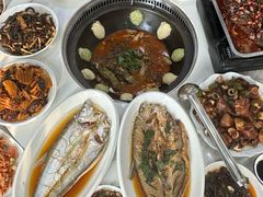 -丹水桥地锅鱼·翘嘴鲌·地方特色全鱼宴(丹江口大坝店)