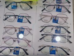 -独秀眼镜(潜阳路一中店)