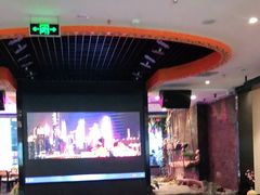 -小天鹅火锅·一线江景洪鼎旗舰店(洪崖洞店)