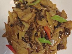 -那家老院子东北菜·饺子·小鸡炖蘑菇(艳华街店)