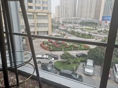 -香格里拉鱼跃地中海西餐厅·牛排披萨