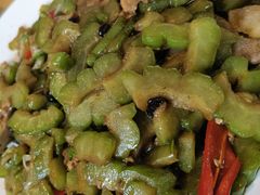 猪杂炒苦瓜-吉莲利苑海鲜酒家(珠海拱北29年老字号店)