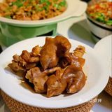 分量炒鸡足 吃不完只能打包了！