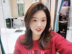 -首脑美发沙龙