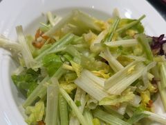 -海派美食·家宴海鲜青岛菜·石锅鲽鱼头(东方城店)