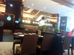 -必胜客(滨江店)
