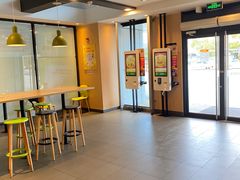 -麦当劳(普陀长途客运中心店)
