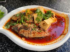 酸辣木瓜鱼-海韵人家.海景花园经典云南菜(双廊店)