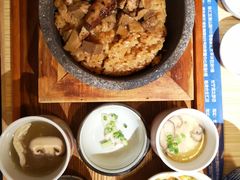 火焰厚肝牛舌丼饭-舞漁日料美人胶原锅(陆家嘴中心店)