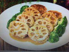 鲍汁莲藕爽-世纪渔港