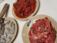 藤椒牛舌-九尺赵老四鲜鹅肠火锅