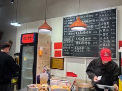 -柳州肥姨妈大骨螺蛳粉(万达中心店)