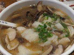 -渝是乎川渝小炒(新世界百货望京店)