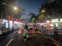 -海大南门夜市(海富街店)