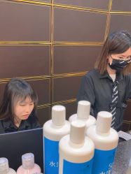 -八佰伴8008星级形象店
