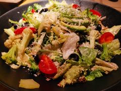 牛油果沙拉-春树下·树屋花房西餐厅(罍街AS1980店)