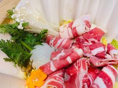 -枝魯枝魯自助料理
