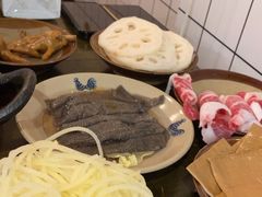 -黄潇洒老火锅(九眼桥宏济巷店)