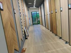 -百安居装修建材卖场(南山店)