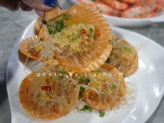 -四川小胡子海鲜(丁村万人海鲜广场店)