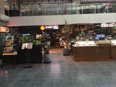 -查特花园美食广场(西单大悦城店)