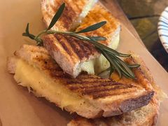 -BARBARIAN餐厅(武定路店)