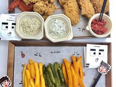 -PIXEL BOY炸鸡店(上海首店)