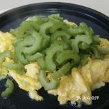 苦瓜炒鸡蛋