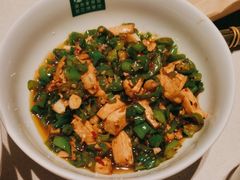 -绿草地·湘菜(悦方ID mall店)