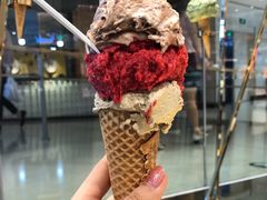 -VENCHI 闻绮(北京国贸商城店)