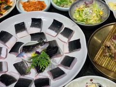 滋补炭烤鳗鱼-味家烤肉烤鳗鱼牛排(西塔旗舰店)