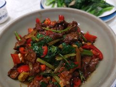 小炒黄牛肉-湖南乡情湘菜馆(罗湖店)