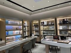 -博士眼镜(罗湖喜荟城店)