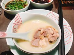 -捞王锅物料理(上海世茂广场店)