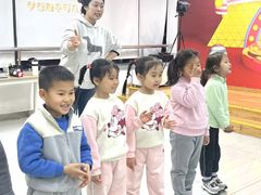 -蓝话筒·少儿成人演讲口才·主持朗诵·戏剧表演(大华第一坊店)
