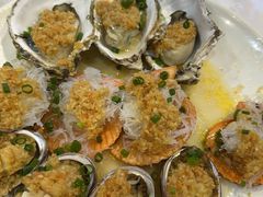 -四川小胡子海鲜(丁村万人海鲜广场店)