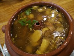 -小厨子私房菜·云南美食店