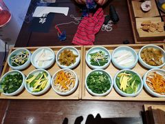 -银米·云南传统过桥米线(双廊黑金冠店)