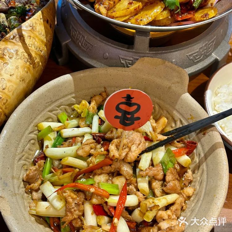 嘴馋的时候，就该吃点锅气炒菜！
