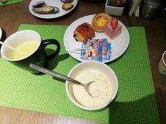 -希尔顿欢朋酒店自助餐