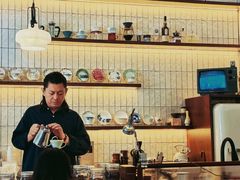 -Café Monson