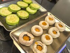 -围炉肉舍•炭烤活鳗•丹东海鲜烤肉(步行街店)