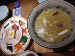 -芸南道·过桥米线(昆明老街旗舰店)