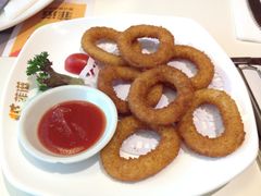 洋葱圈-菲滋意式餐厅(温岭银泰城店)