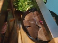-三人行骨头王火锅(长寿店)