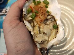 烤蒜茸中蚝-千岛蚝高压锅生蚝·人参火锅(白云万达店)